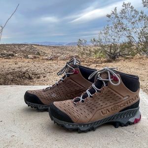 LA SPORTIVA ~ Pyramid GTX ~